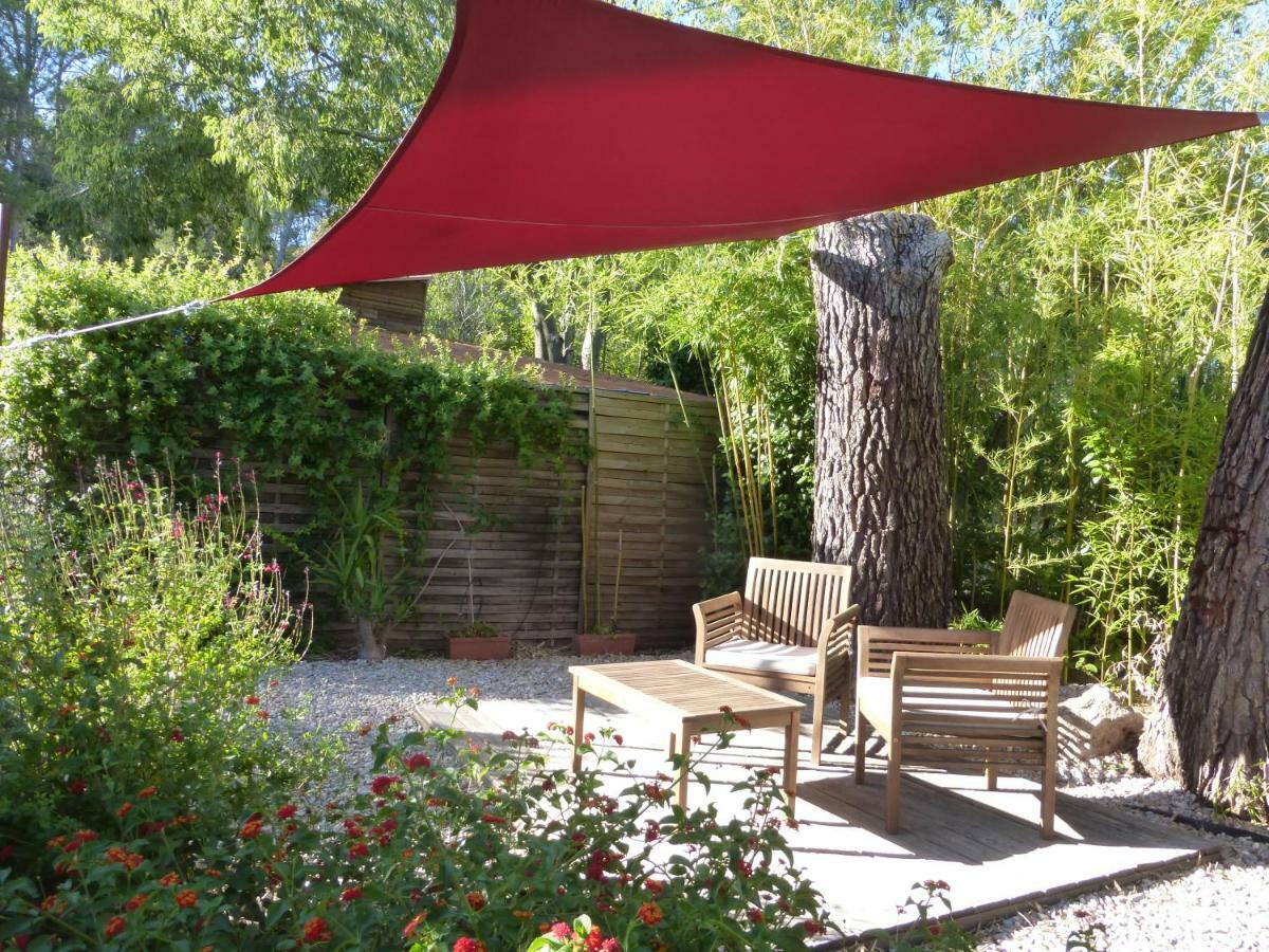 Bed and Breakfast La Genestiere Клермон-л'Эро Экстерьер фото